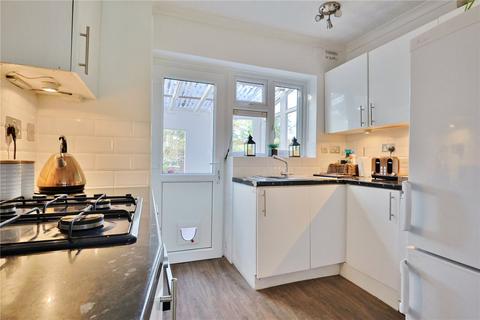 2 bedroom maisonette for sale, Georgelands, Ripley, Woking, Surrey, GU23