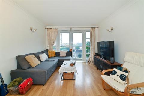 1 bedroom apartment to rent, Unicorn Building, Jardine Road, London, E1W