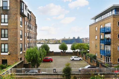 1 bedroom apartment to rent, Unicorn Building, Jardine Road, London, E1W