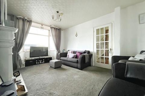 3 bedroom semi-detached house for sale, Braunstone Lane East, Leicester LE3