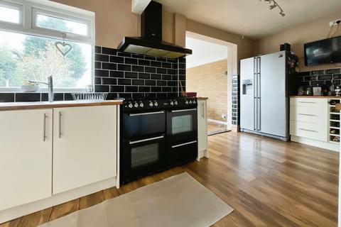 3 bedroom semi-detached house for sale, Braunstone Lane East, Leicester LE3