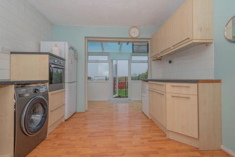 3 bedroom semi-detached house for sale, Greenhill Gardens, Minster, CT12