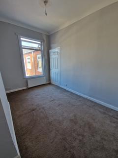 2 bedroom terraced house to rent, Stranton Street, Bishop Auckland DL14