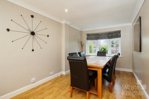 4 bedroom semi-detached house for sale, The Ridgeway, Reading RG5