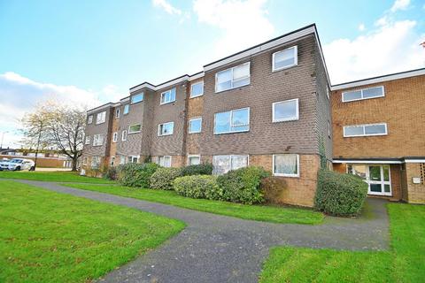 1 bedroom apartment for sale, Tithe Court, Langley, Berkshire, SL3