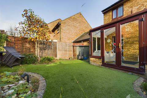 55 The Hedgerows, Stevenage, SG2 7DQ