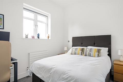 3 Eversleigh Place, Beckenham, BR3 1DF