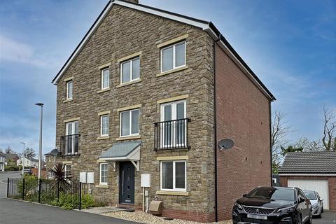 Pincombe Road, Bideford EX39