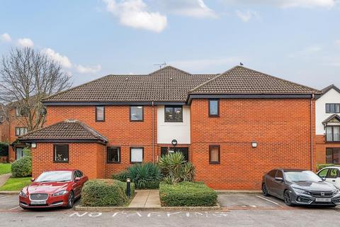 2 bedroom flat for sale, High Wycombe,  Buckinghamshire,  HP12