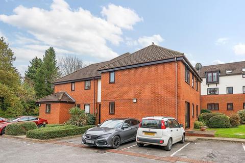 2 bedroom flat for sale, High Wycombe,  Buckinghamshire,  HP12