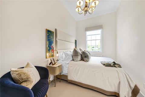 1 bedroom apartment for sale, Royal Crescent, London W11