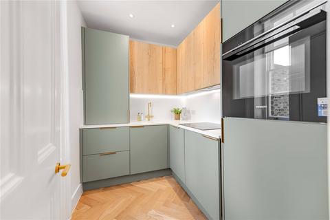 1 bedroom apartment for sale, Royal Crescent, London W11