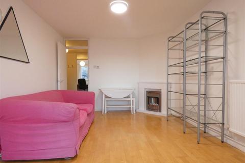 2 bedroom flat to rent, Cockcroft Place, Cambridge CB3