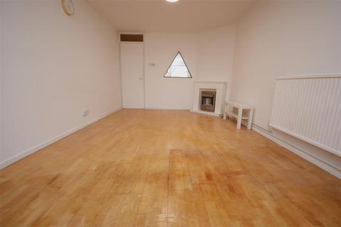 2 bedroom flat to rent, Cockcroft Place, Cambridge CB3