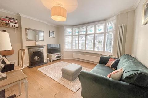 218 Kidmore Road, Caversham, Reading, RG4 7ND