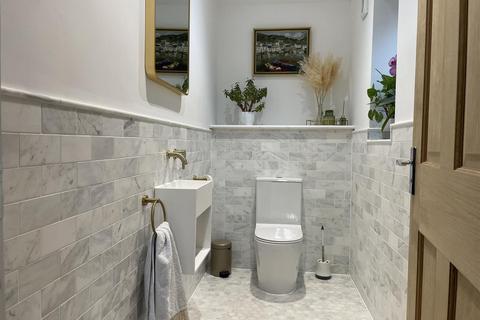 218 Kidmore Road, Caversham, Reading, RG4 7ND
