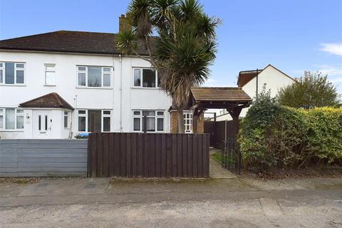 3 bedroom house for sale, First Avenue, West Molesey