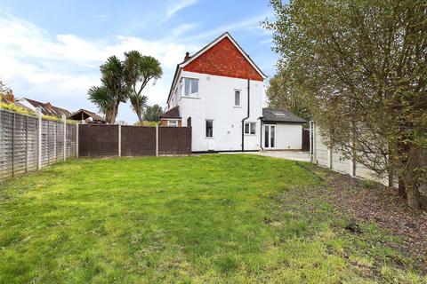 3 bedroom house for sale, First Avenue, West Molesey