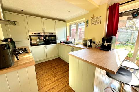 4 bedroom semi-detached house for sale, Hudson Close, Ringwood, Hampshire, BH24