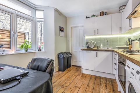 1 bedroom flat to rent, Crewdson Road Oval SW9