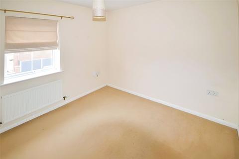 2 bedroom flat to rent, Loughland Close, Leicester LE8