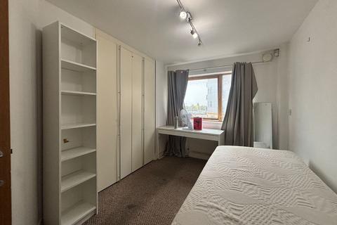 2 bedroom flat for sale, Apartment 11 Vector Point, 1-5 Hainault Street, Ilford, Essex, IG1 4GF