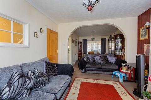 3 bedroom semi-detached house for sale, Pembroke Road, Greenford UB6