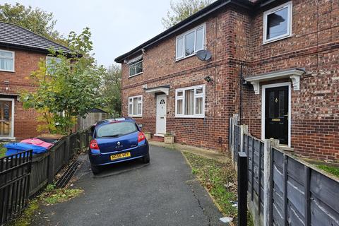 2 bedroom flat for sale, Bridlington Avenue, Salford M6