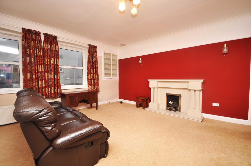 Upper Lounge