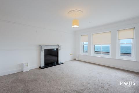 2 bedroom apartment to rent, Marine Crescent, Folkestone, CT20