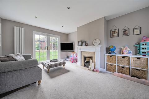 4 bedroom detached house for sale, Roedean Close, Orpington