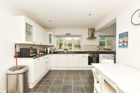 3 bedroom semi-detached house for sale, Kilnfield Road, Rudgwick, Horsham, West Sussex