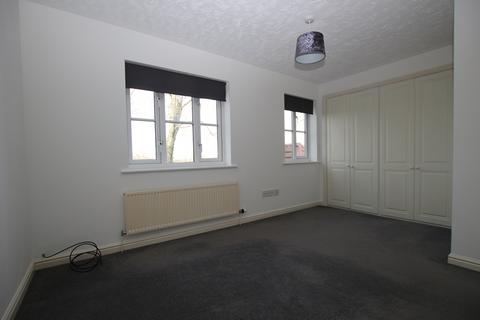 3 bedroom end of terrace house to rent, Morton Close, Ely