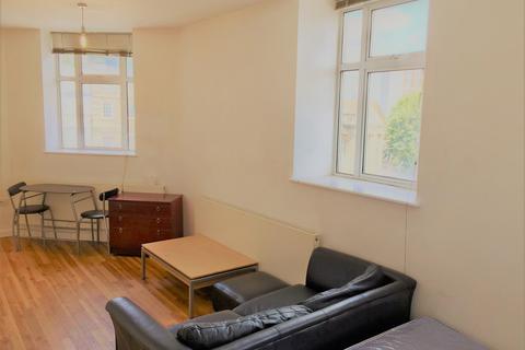 Studio to rent, The Kingsway, Portland House, City Centre, Swansea