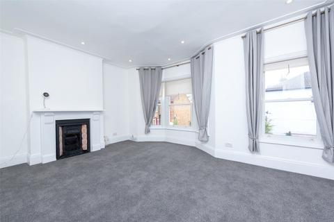 2 bedroom apartment to rent, Goodrich Road, London SE22