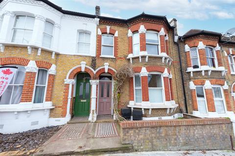 2 bedroom apartment to rent, Goodrich Road, London SE22