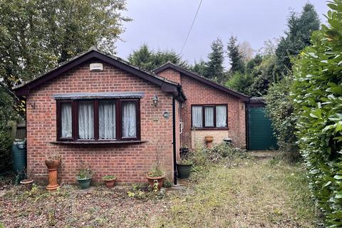 4 bedroom detached bungalow for sale, Fishpond Lane, Holbeach, Spalding