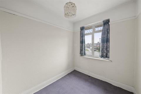 98 Park Road, Hounslow, TW3 2HB