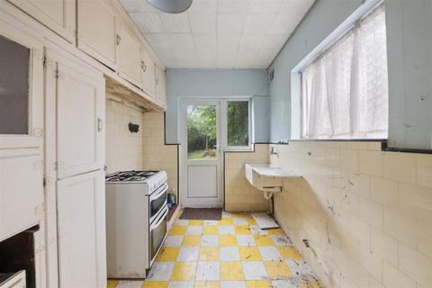 98 Park Road, Hounslow, TW3 2HB