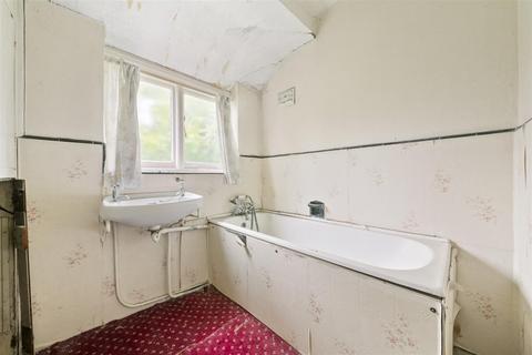 98 Park Road, Hounslow, TW3 2HB