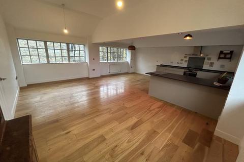 2 bedroom penthouse to rent, Old Glove Factory, Pilton, Barnstaple, EX31 1QS