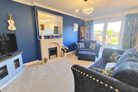 3 bedroom semi-detached house for sale, Yew Park, Brighouse HD6