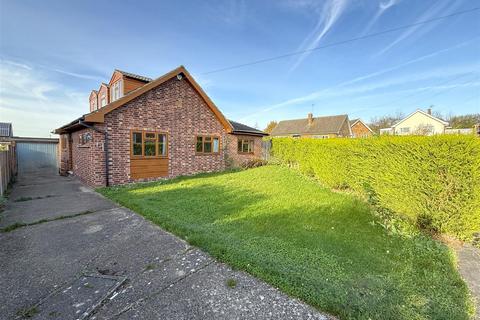 5 bedroom detached bungalow for sale, Vaughan Avenue, Bottesford