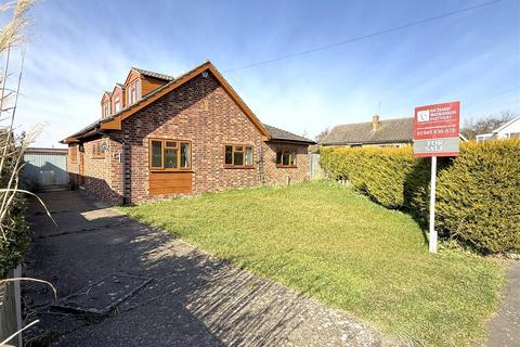 5 bedroom detached bungalow for sale, Vaughan Avenue, Bottesford