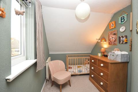 2 bedroom flat for sale, St. Johns Church Road, Folkestone CT19