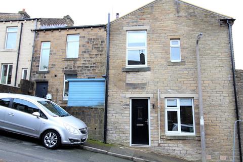 2 bedroom terraced house to rent, Carlton Street, Haworth, Keighley , BD22