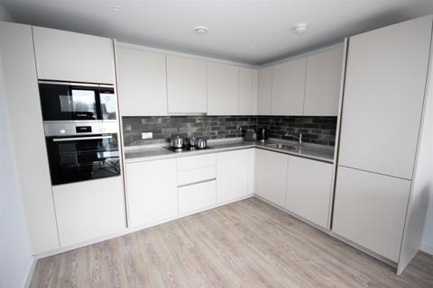 2 bedroom apartment to rent, Potato Wharf, Manchester M3