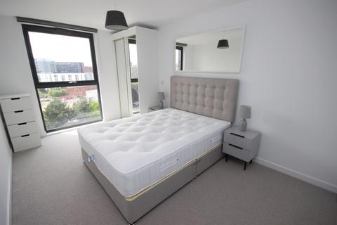 2 bedroom apartment to rent, Potato Wharf, Manchester M3