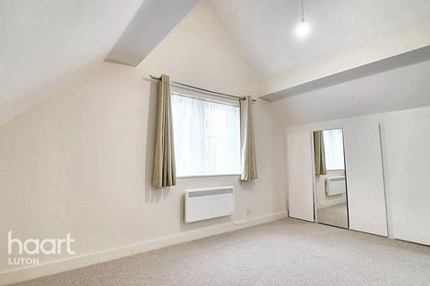 1 bedroom apartment for sale, Downs Road, Luton