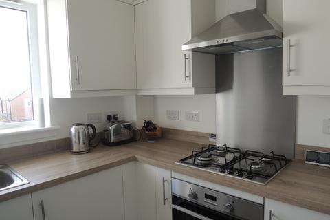 2 bedroom flat to rent, Pringle Drive, Craigmillar, Edinburgh, EH16